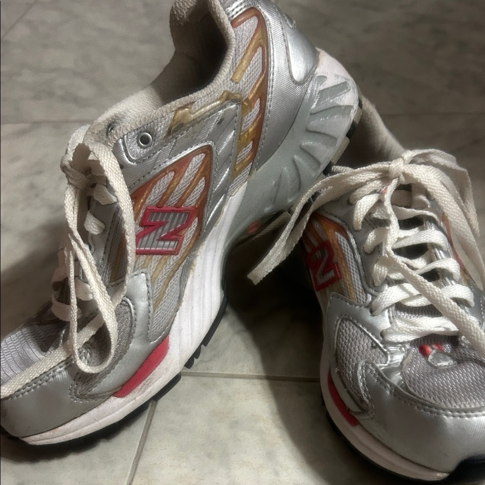 New Balance Women's Silver &  Pink Athletic Sneakers